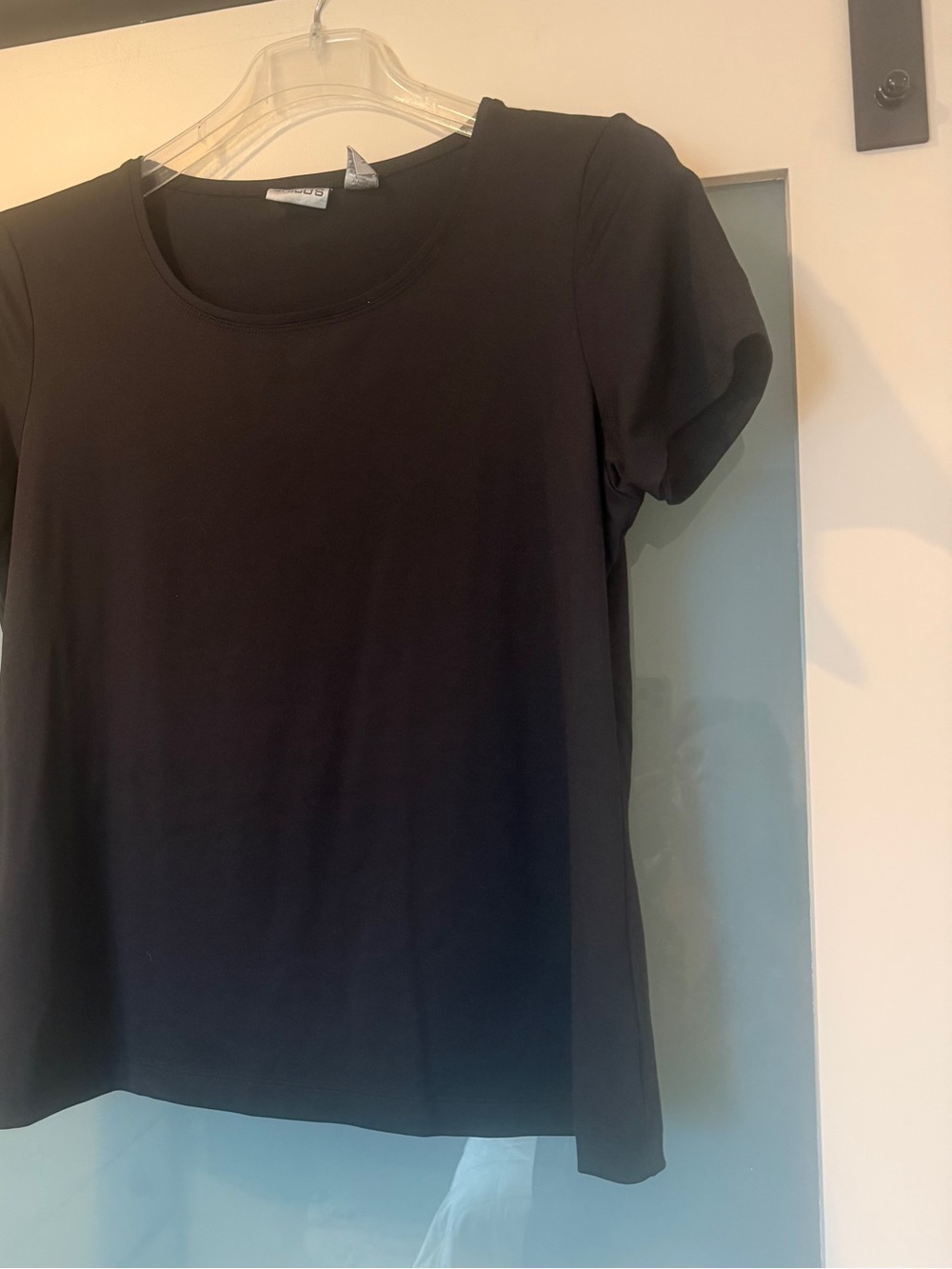 Chico's Black Short Sleeve Crewneck Top